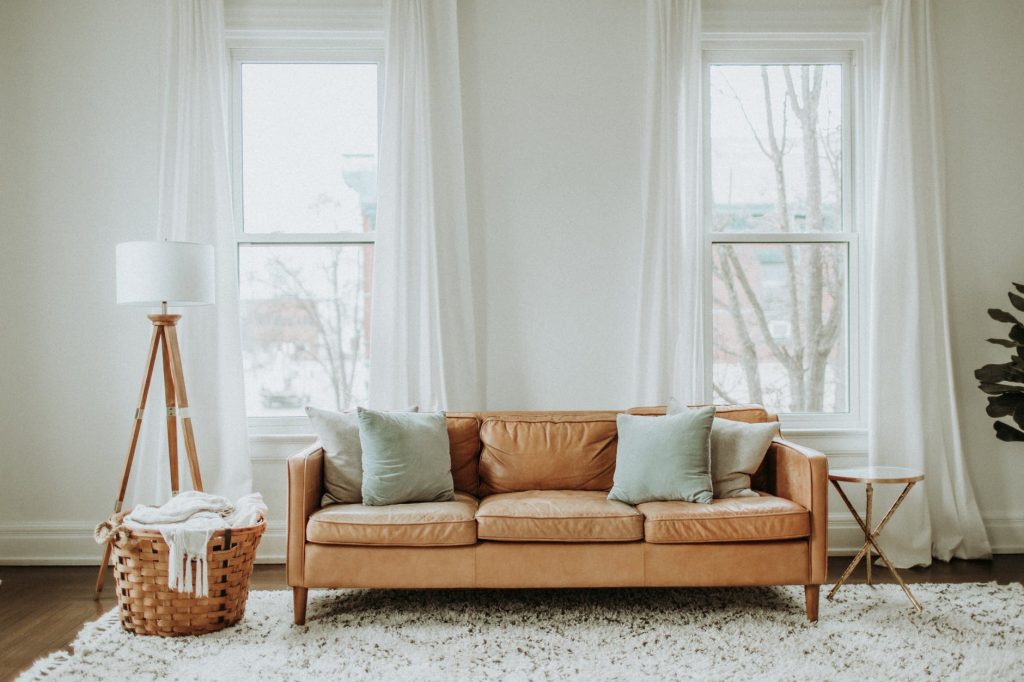 Latest Curtain Designs for Living Room