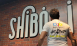What Are the Benefits of Using Custom Indoor Signs for Businesses?